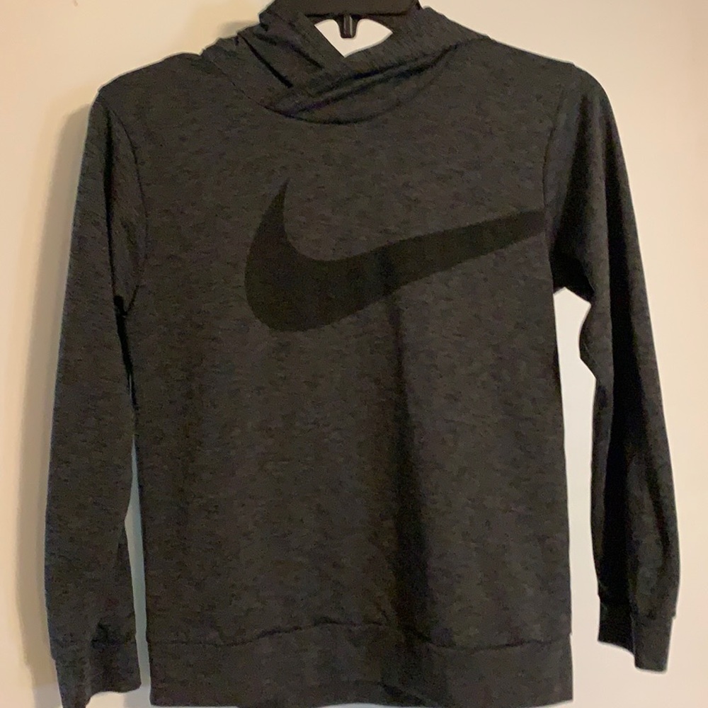 Nike Boys Hooded Dri-Fit Training Shirt. Brand New